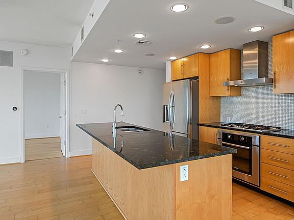 3rd image of 300 Bowie St APT 2705
