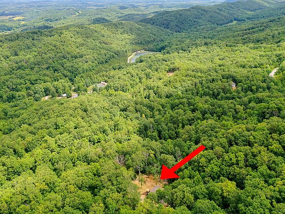 3rd image of 138 Gap Falls Ln