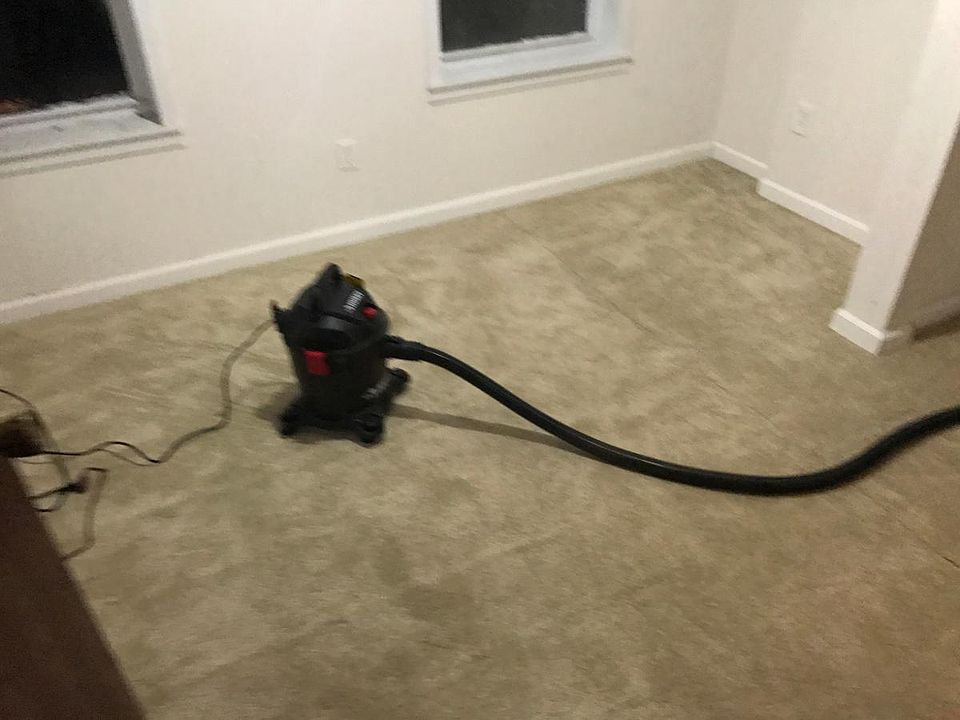 2nd image of 1906 Monongahela Ave APT 1