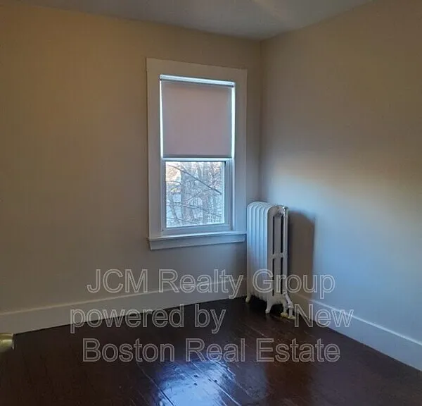 182 Walnut Ave — Photo 4