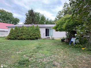 9387 Lake Pleasant Rd, Clifford, MI 48727