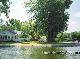 112 W Waldron Lake Dr, Rome City, IN