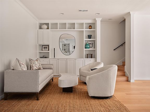 5th image of 2838 Montebello Rd #C-17