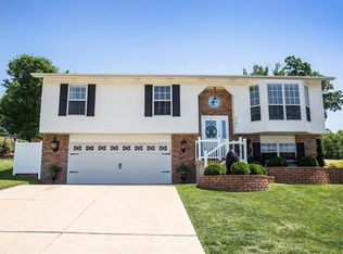 2101 Cambridge Ct, Arnold, MO 63010