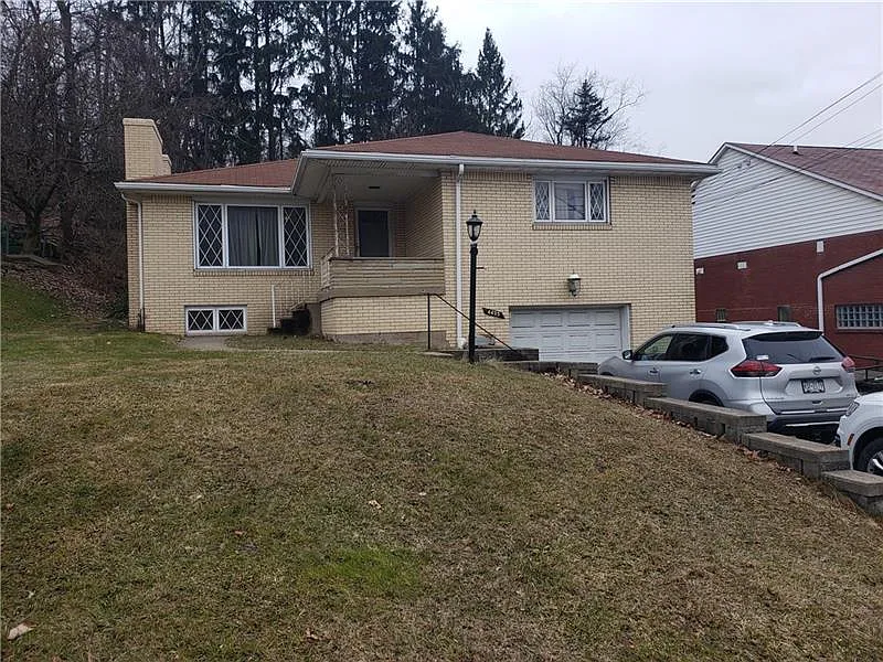 4495 McKnight Rd photo 1