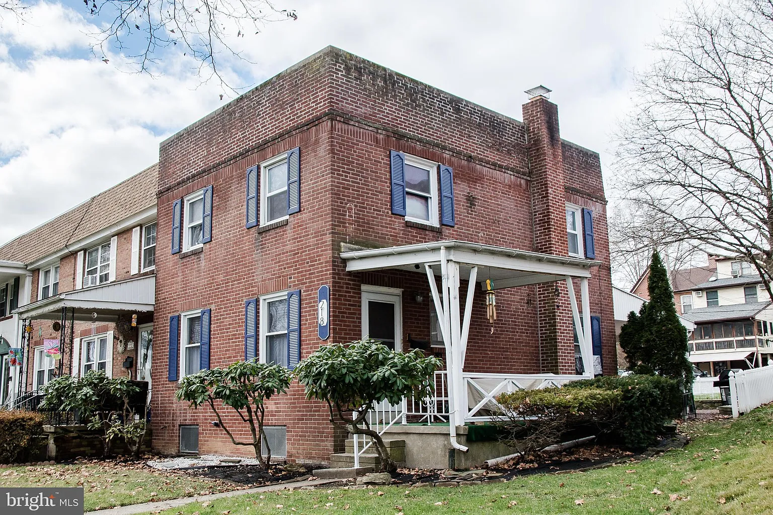 218 Sycamore Rd photo 1