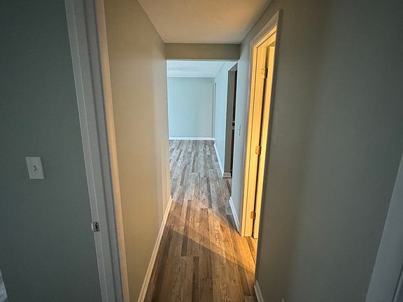 4th image of 1443 E 328th St APT 4