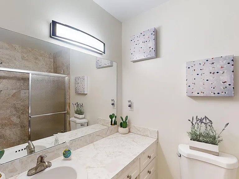 1717 N Dovetail Dr #D — Photo 10