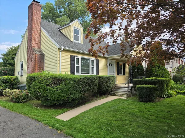 27 Haines Blvd, Port Chester, NY 10573