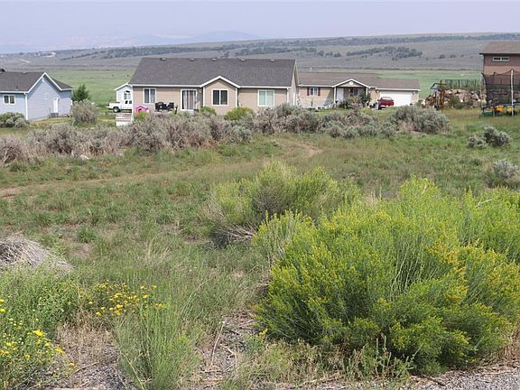 3rd image of 150 E Jolley Cir