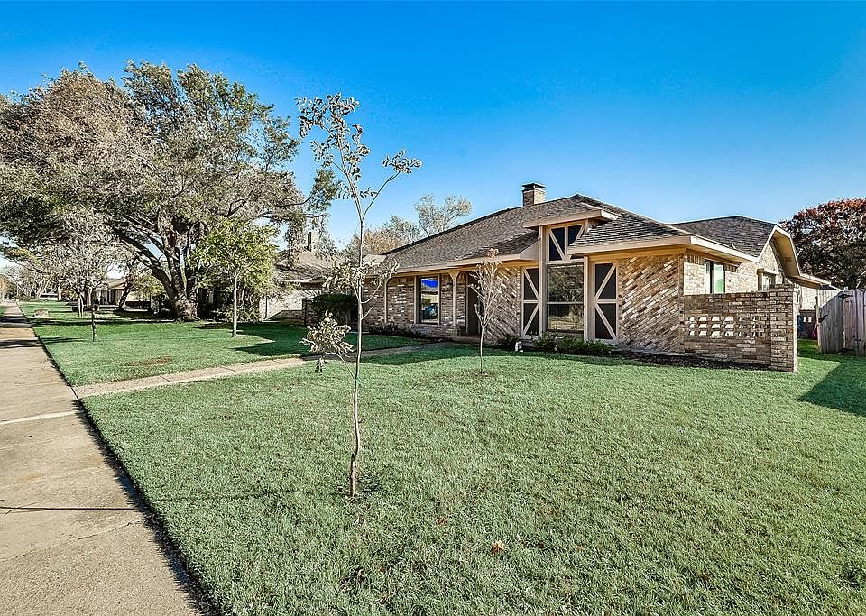 1st image of 518 Goodwin Dr