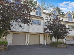 793 W Main St APT G, Meriden, CT 06451