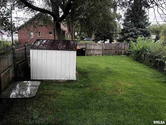 5th image of 3008 N Avalon Pl #3318