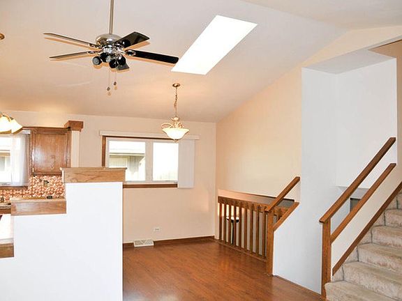 2nd image of 113 Morningside Dr