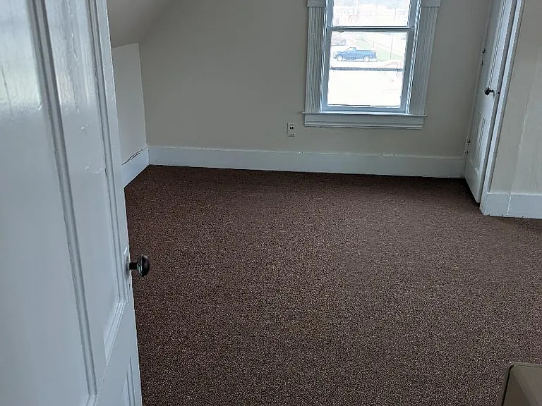 Unit Photo
