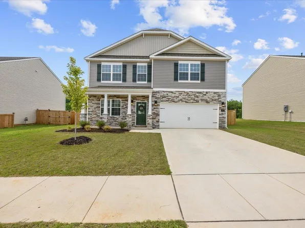 420 Red Cedar Way, Fuquay Varina, NC 27526