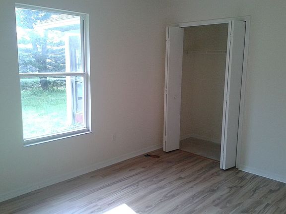 5th image of 9175 101st Ave
