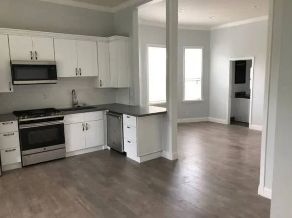 828 Milton St, Oakland, CA 94607