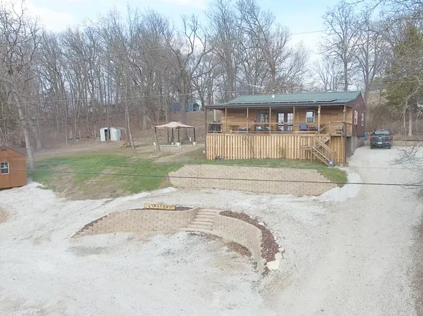 24305 Beach Road, Pittsburg, MO 65724