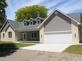 5050 Reid Rd, Swartz Creek, MI 48473