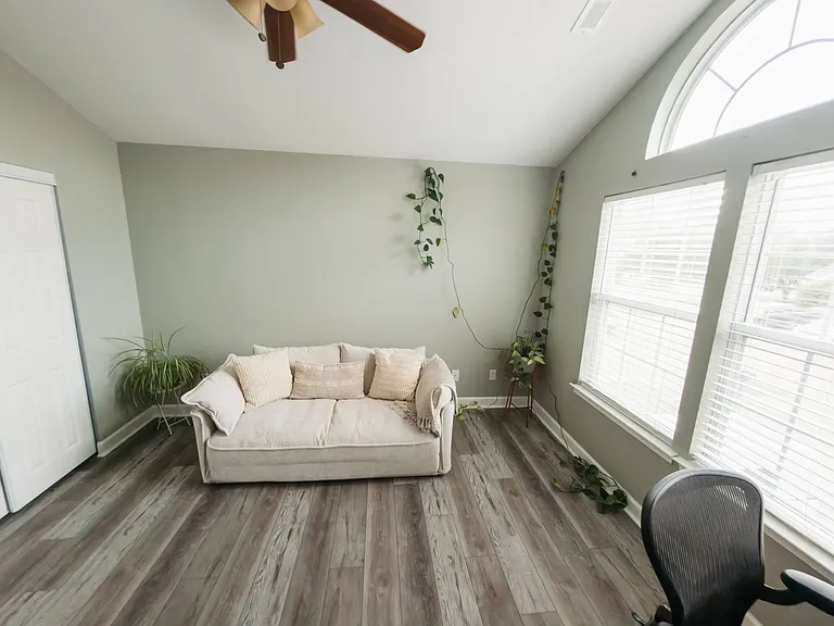 2409 Dillingham Rd — Photo 13