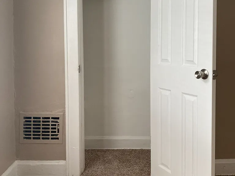 2nd+bedroom+closet-2_09142022