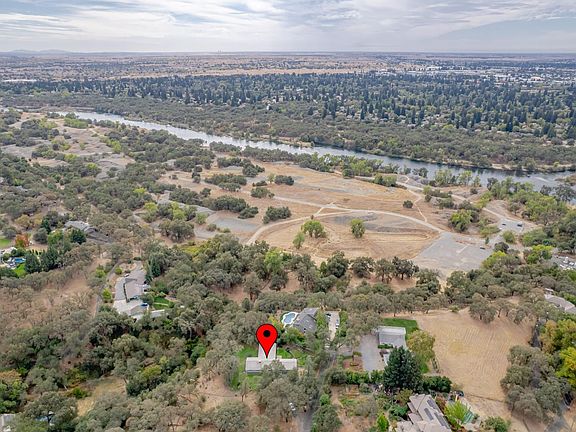 4th image of 4200 Greenvale Rd