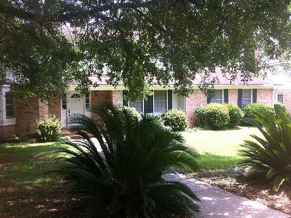 2nd image of 1317 Westbury Dr