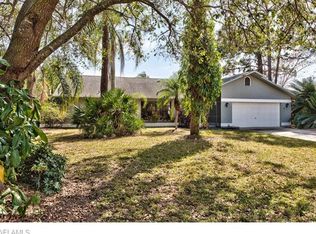 9414 Pineapple Rd, Fort Myers, FL 33967
