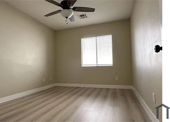 929 Pigeon Forge Ave — Photo 22