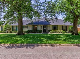 3001 Lansdowne Ln, Oklahoma City, OK 73120