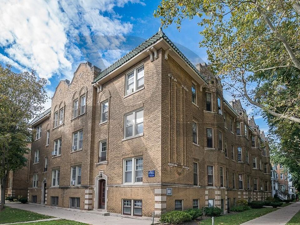 1st image of 2100 W Ainslie St #2108W3
