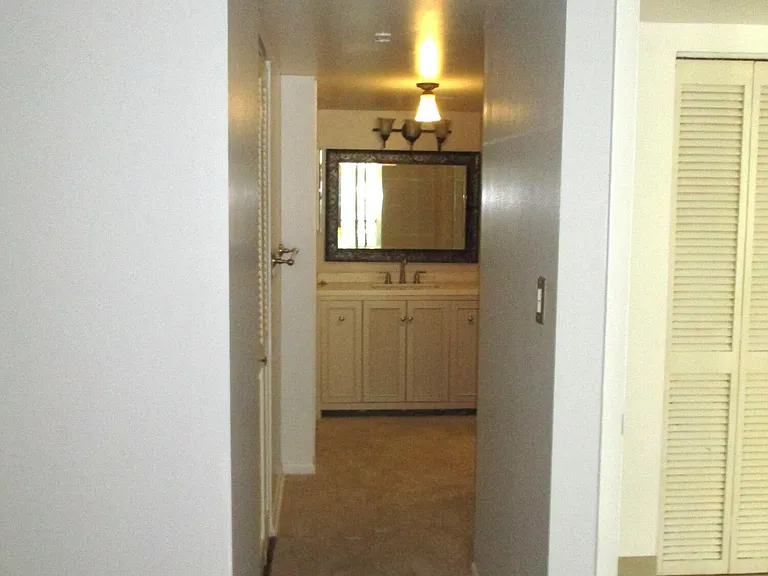 6751 N University Dr #320 — Photo 14