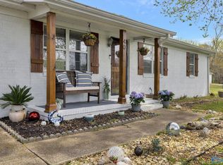 40 Clark Rd, Grant, AL 35747