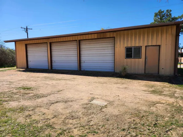 1400 Roselea Drive, Buchanan Dam, TX 78609-9999