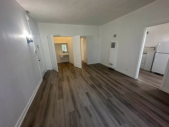 3rd image of 122 S Cedar St APT 8