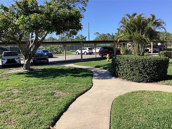 4th image of 15448 Admiralty CIR #5