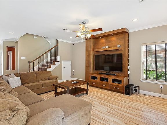 5th image of 509 Wiegand Dr