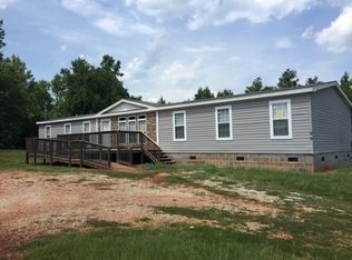 8476 County Road 158, Roanoke, AL 36274
