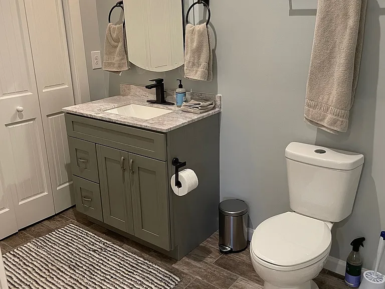 8470B Hearn Rd — Photo 8