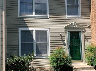 28 Hunt Cup Cir, Owings Mills, MD 21117