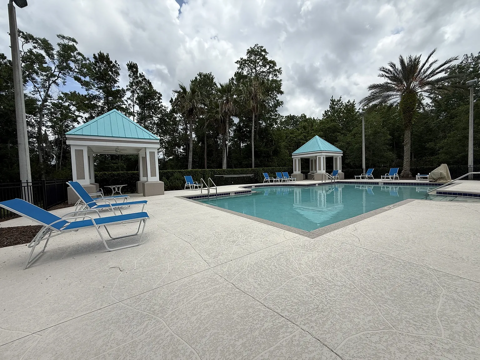 145 Legendary Drive - 204 — Photo 4