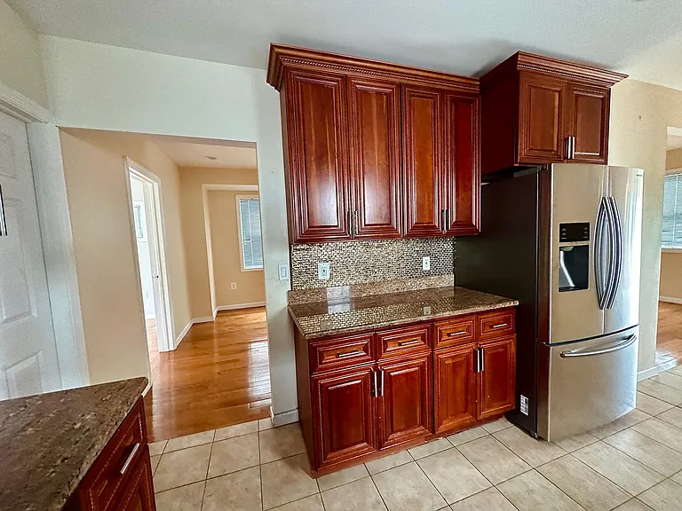 57 Willoughby Ave — Photo 22