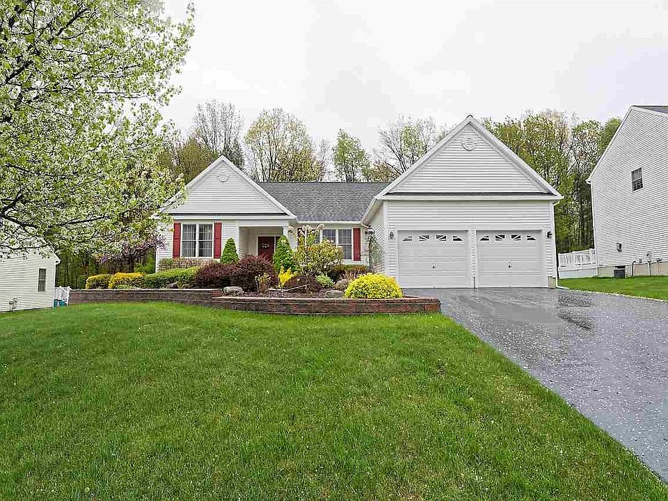 20 Shinnecock Hills Dr, Colonie, NY 12205 Zillow