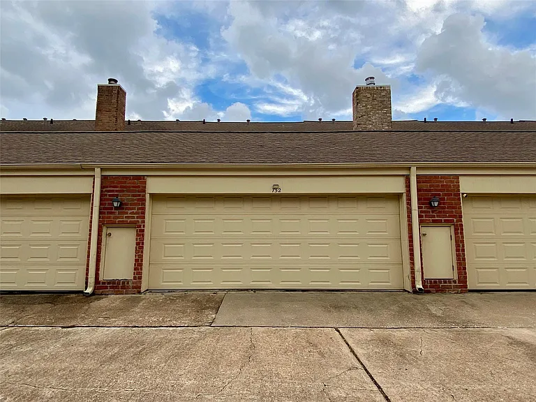 752 Augusta Dr #752 — Photo 23