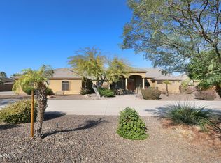 6416 W Parkside Ln, Glendale, AZ 85310