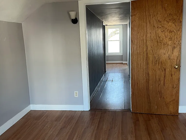 Durfee St — Photo 30