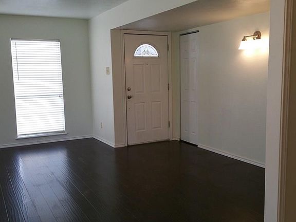 2nd image of 1001 Platt Dr
