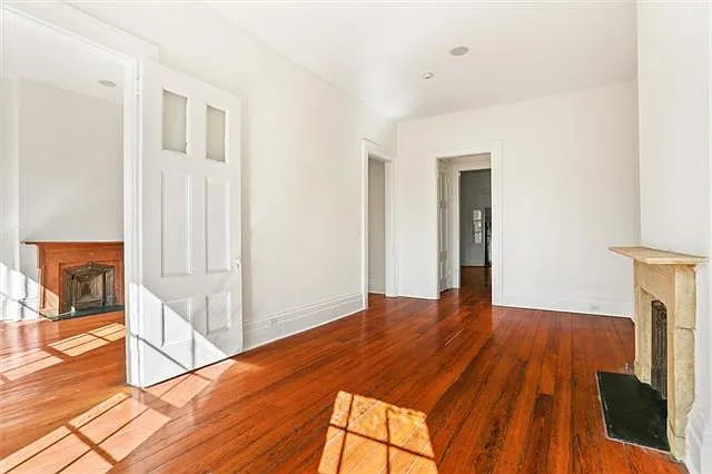 527 Saint Ann St #3 — Photo 8