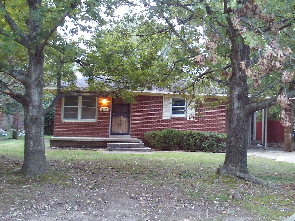1st image of 217 Roosevelt Ave